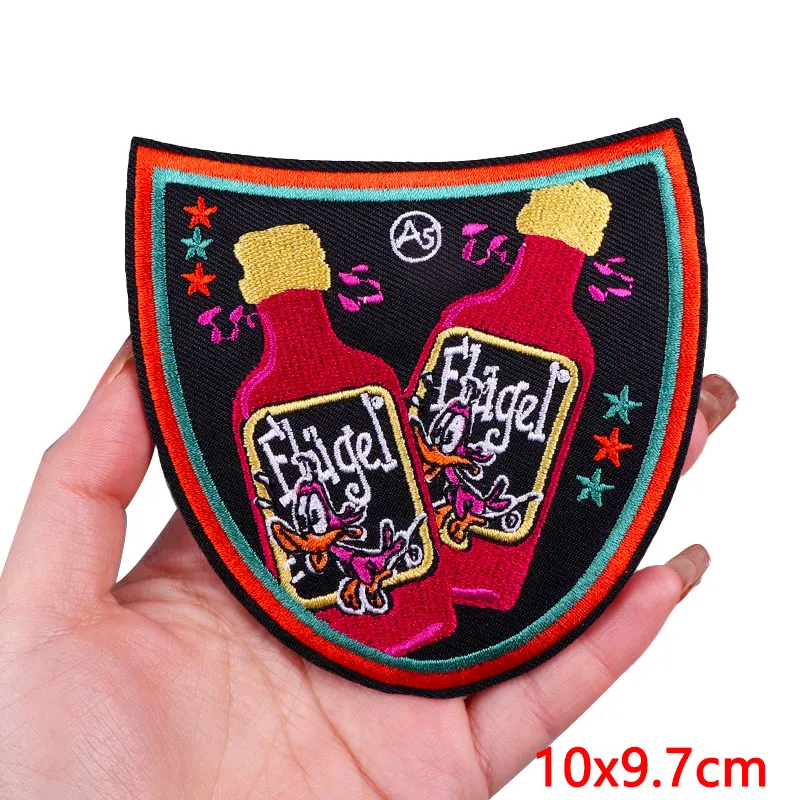 Netherland Embroidered Patch Kruikenstad Peeënrijk Beer Carnaval Applique 013 party Emblem Iron on Patches for Clothing Stickers