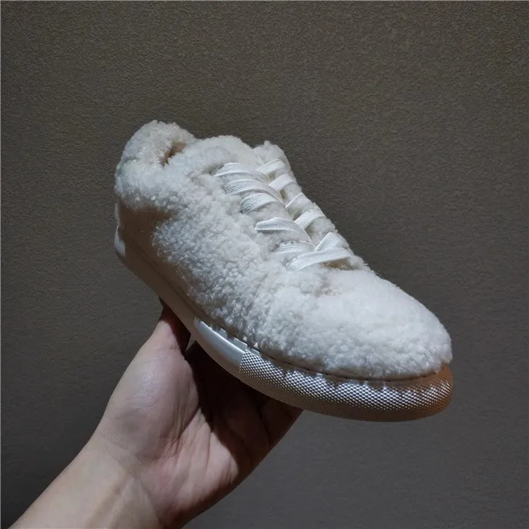 Fashion Faux Curly Wool Fur Lace-Up Flats Causal Shoes Back Mixed Color Full Fur Sneakers Woman Comfortable Winter Flats Shoes