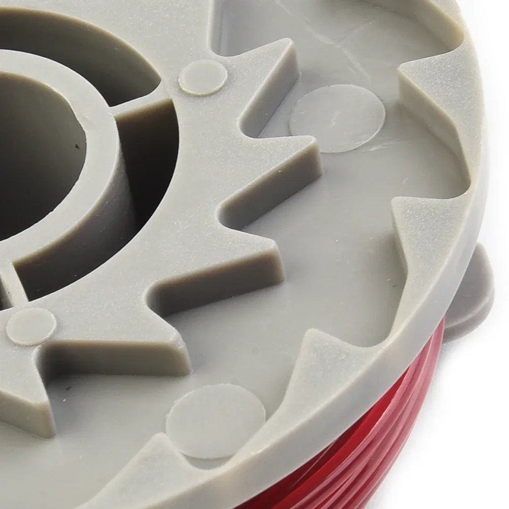 

Replacement Thread Spool SmallCut 300 530620, Suitable for Turbotrimmer SmallCut 300 (Article No 8845), 10 Meter Thread Supply