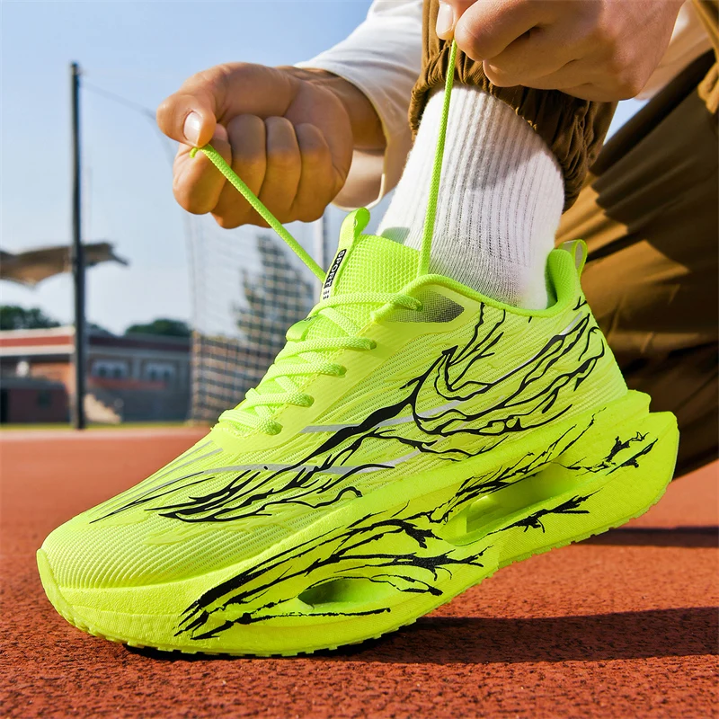 

Профессиональные мужские кроссовки для марафона, спортивная дышащая легкая карбоновая пластина, удобная и противоскользящая повседневная спортивная обувь