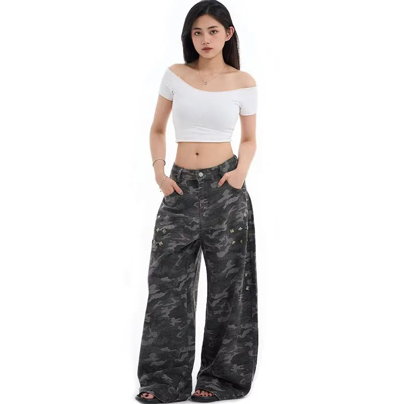 Unisex Spring‑Autumn American Camo Stud‑Decorated Jeans Women Niche Trendy Loose‑Fit Vintage Floor‑sweeping Long Trousers