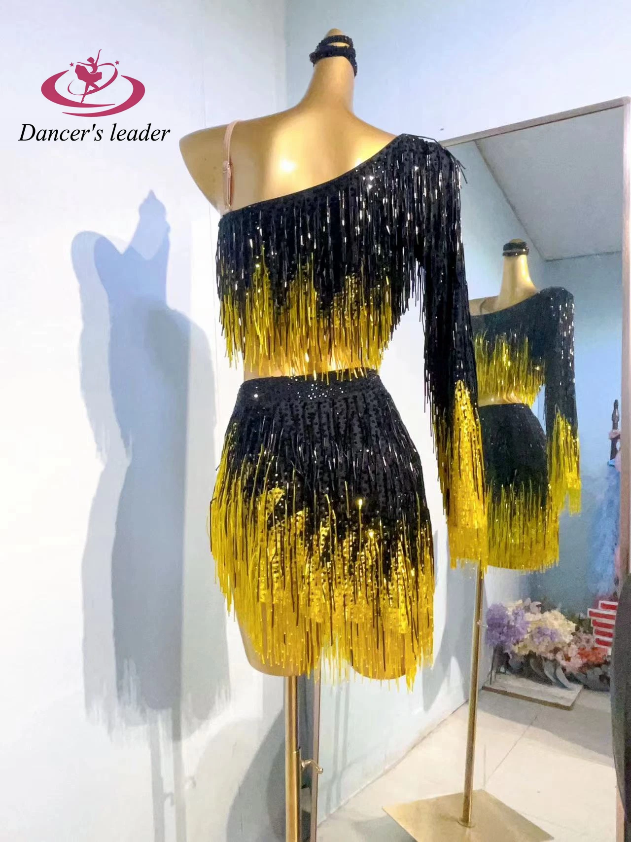 Abito da donna di fascia alta con strass per palcoscenico di danza latina personalizzato nero e giallo doppio colore tubo di perline abito americano Samba