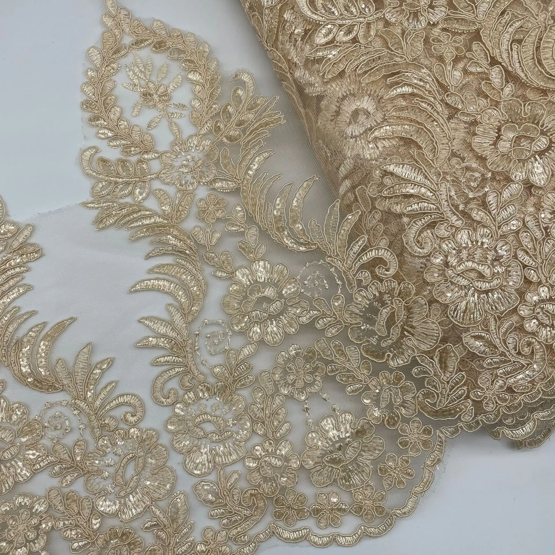 Delicato 1Yard argento paillettes Cording tessuto fiore Venise Venice maglia pizzo Trim Applique cucito artigianale per matrimonio Dec. 36cm di