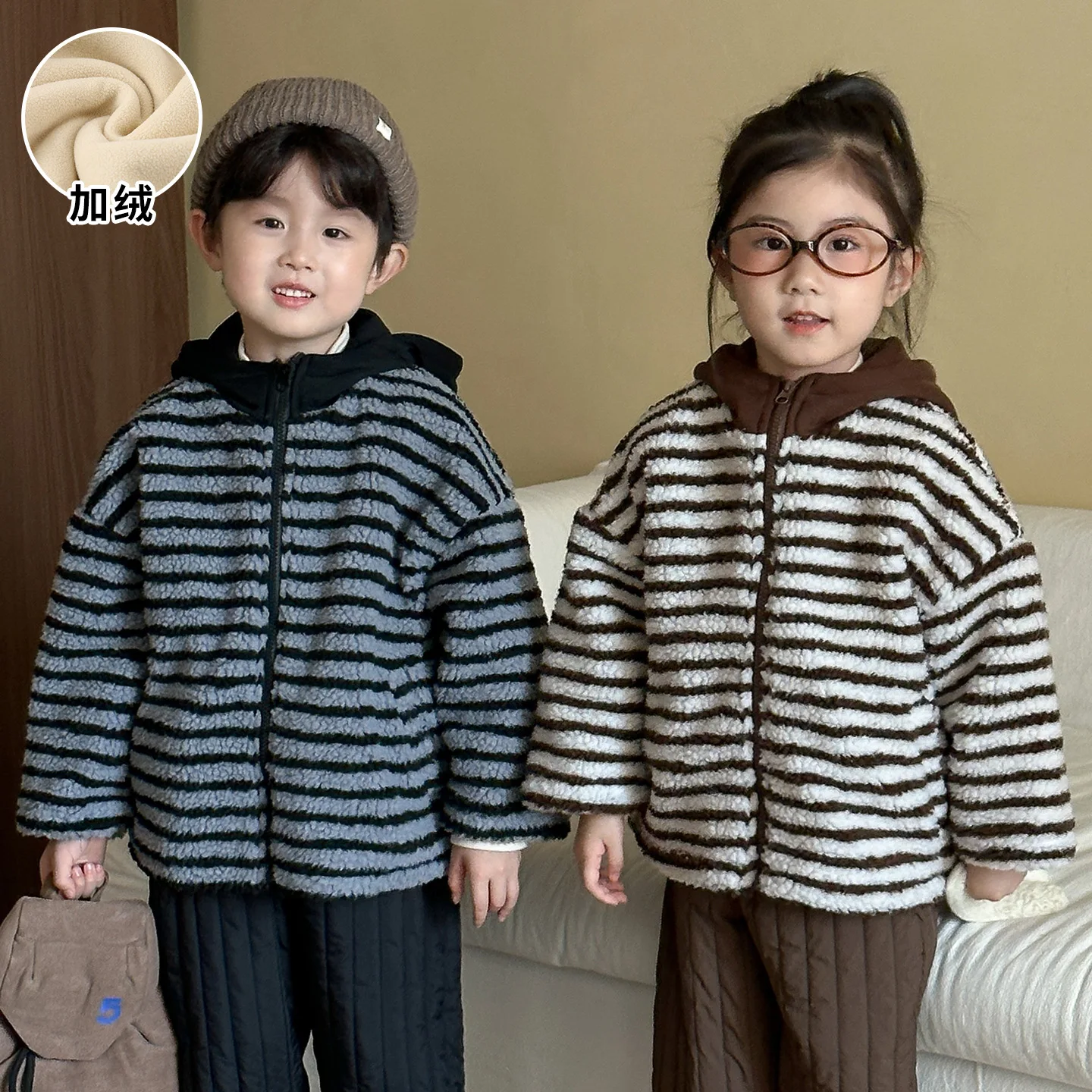 

Новая верхняя одежда из овечьей шерсти на молнии для маленьких девочек, зимние детские парки для маленьких девочек, детское пальто в полоску с капюшоном для девочек