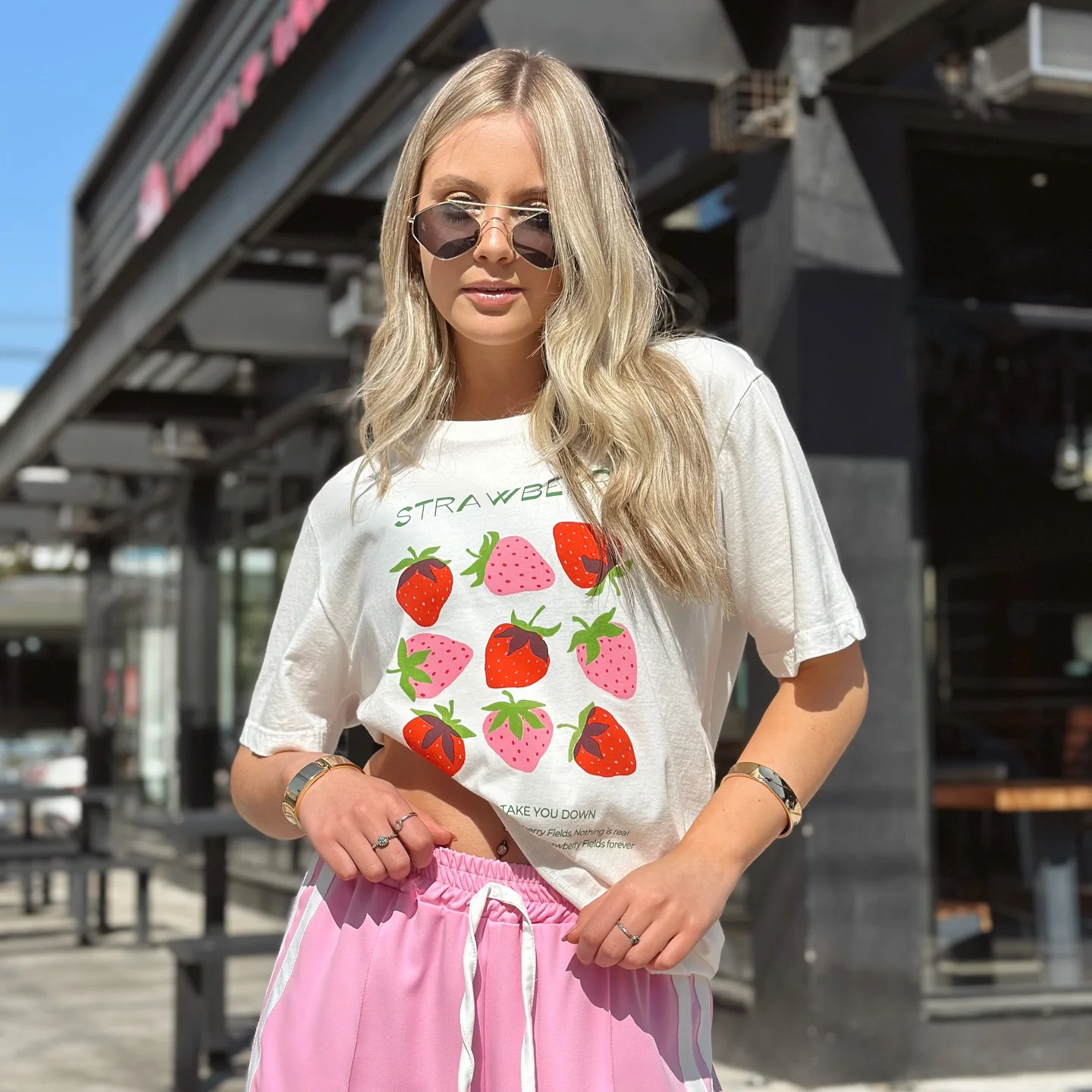 Harajuku Casual Strawberry Graphic T Shirts Streetwear Grunge Clothes Oversized Cotton Y2k Tops Goth Gothic Women Clothing