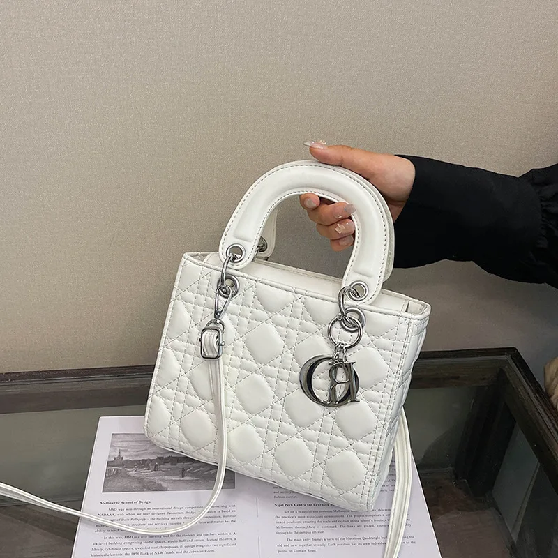 خريف/شتاء وصول جديد فاخر الحد الأدنى حقيبة مبطنة للنساء-أنيقة متعددة الاستخدامات للتحويل مقبض علوي الكتف حقيبة كروسبودي