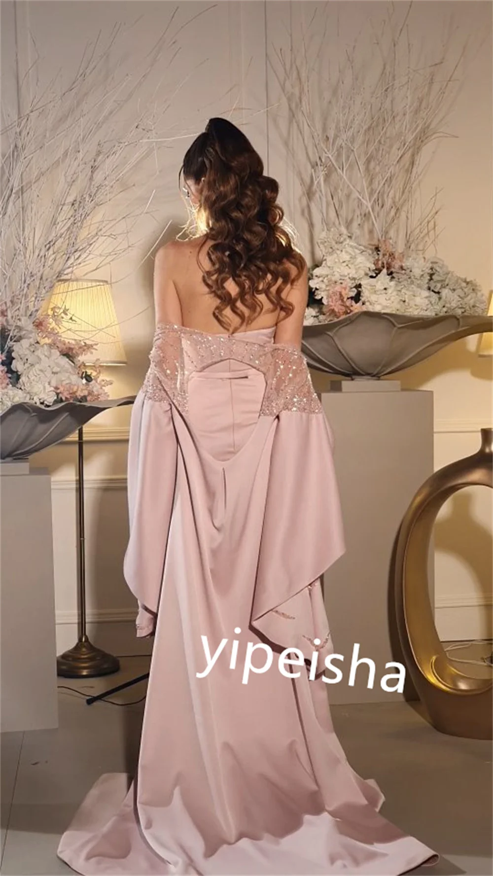 Moda personalizada cetim lantejoulas plissado em linha reta pescoço quadrado vestidos longos vestidos de noite casual retro brilho requintado