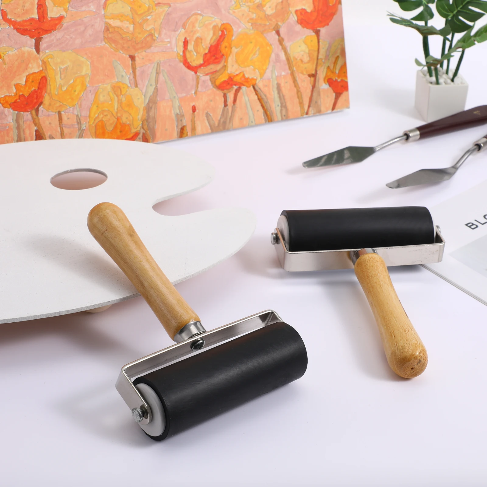 

Rubber Roller Tool for Printmaking Crafting Stamping Durable Long Lasting Heavy Metal Frame Comfortable Grip Easy Ink Glue