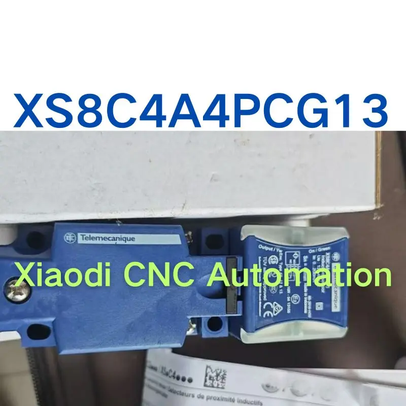 

New XS8C4A4PCG13 proximity switch for quick delivery