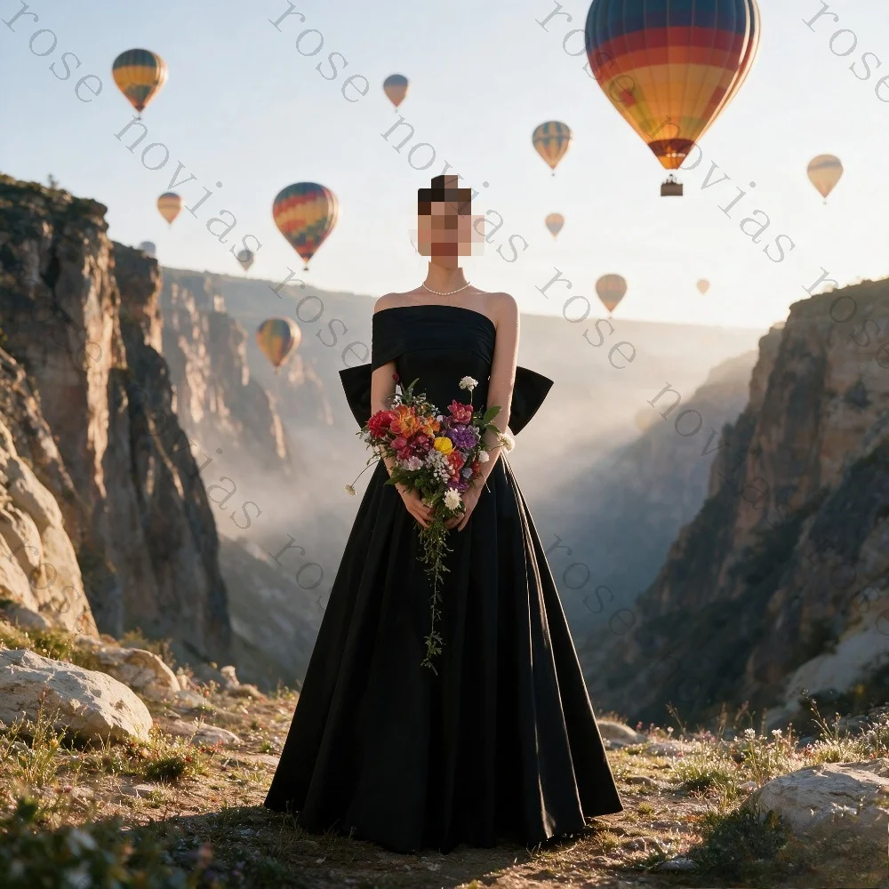 Customized Unique Elegant Classic Modern Black A-line Wedding Dresses Dignified Charming Strapless Bow Back Princess Bridal Gown