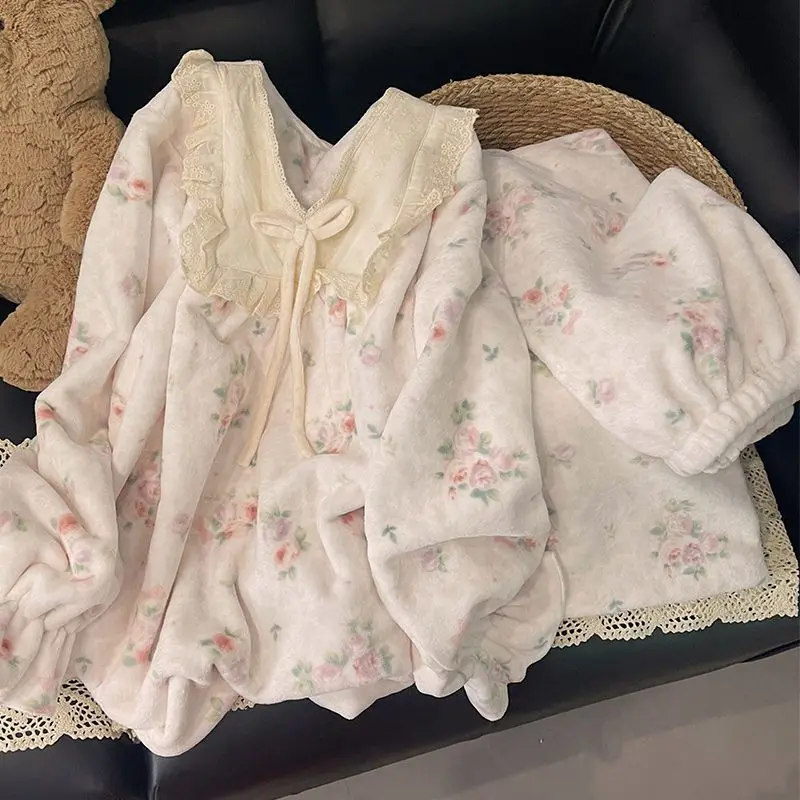 

French Elegant Women's Coral Fleece Pajamas Autumn Winter Sweet Floral Princess Style Warm Homewear Set Casual Soft Sleep Lounge