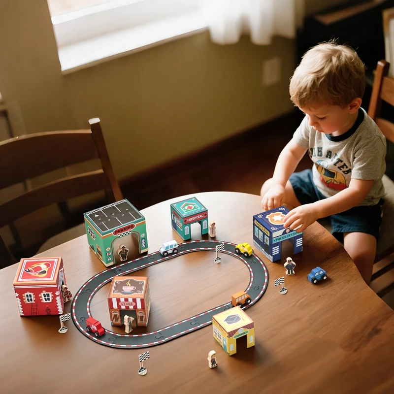 ชุดของเล่นเด็กแบบมอนเตสซอรี่ รถการ์ตูนขนาดเล็ก รางซ้อนได้ ดีไซน์แบบโมดูล ตัวรถประกอบได้ ชุดอุปกรณ์เสริมสำหรับเด็ก