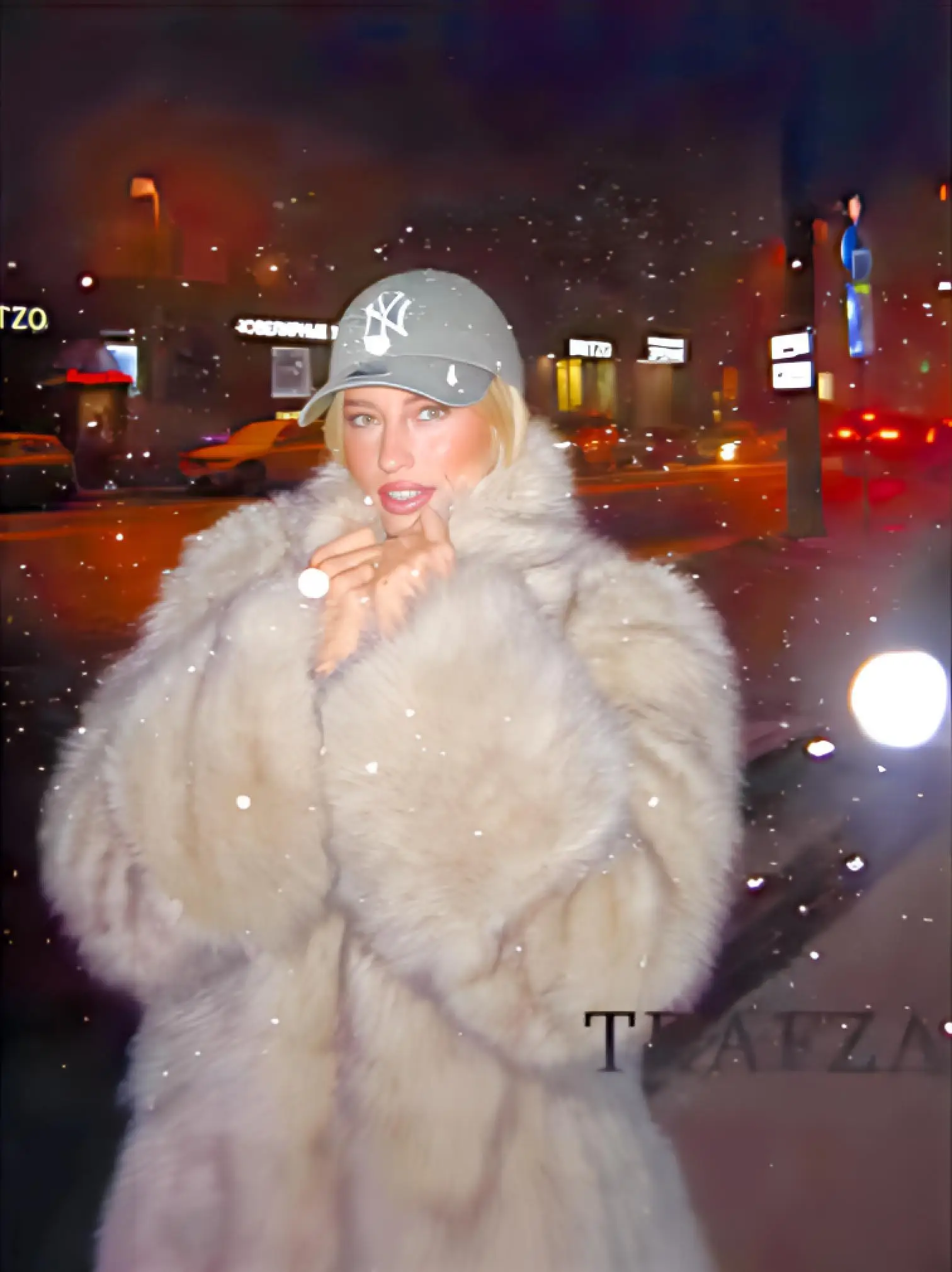 

Faux Fur Cuff Coats Womens Bar-Detailed Chunky Festival Female Kawaii Personalized Backless Elegant Placket Thick-Style Trim Ins