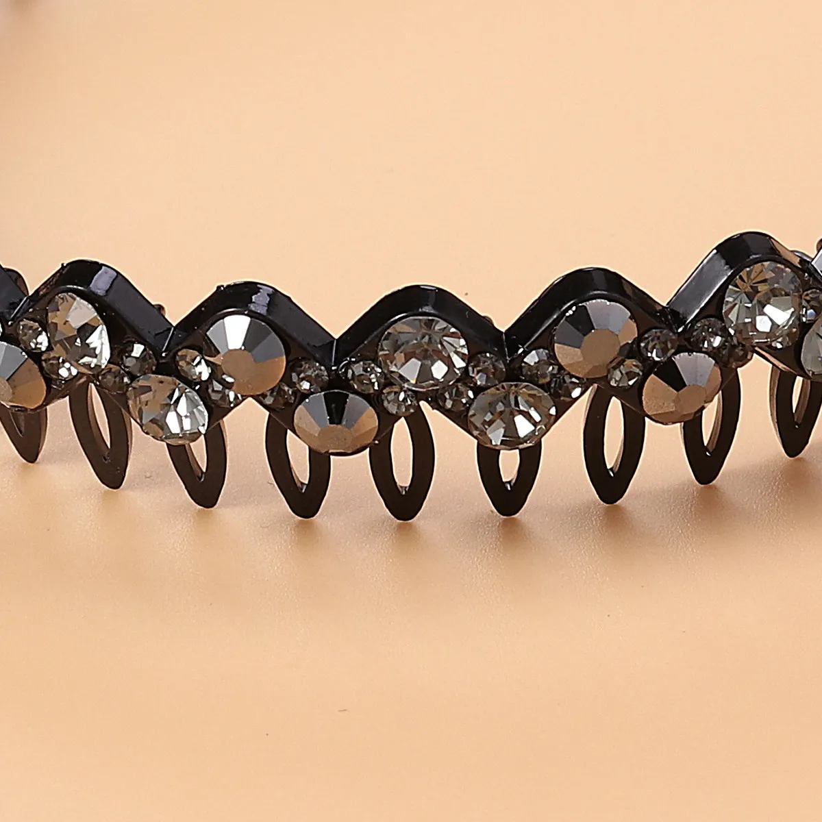Large Crystal Wave Toothed Hair Hoop Stylish Sparkling Headband Birthday Party Rhinestone Hairband Grey Black