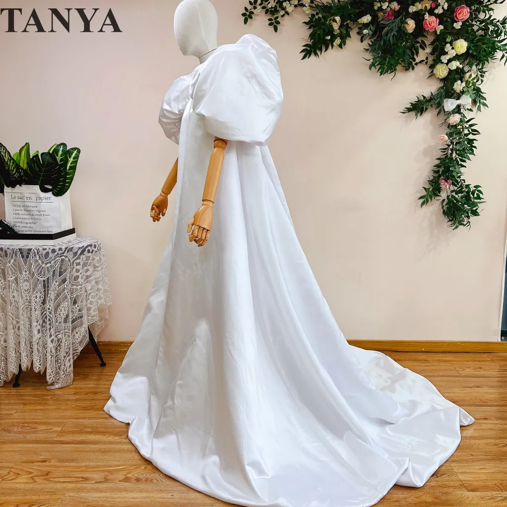 Elegant White Satin Long Wedding Cape Puffy Shoulder Floor Length Evening Cape Long Jacket A Line Outfit Coat For Women Costume