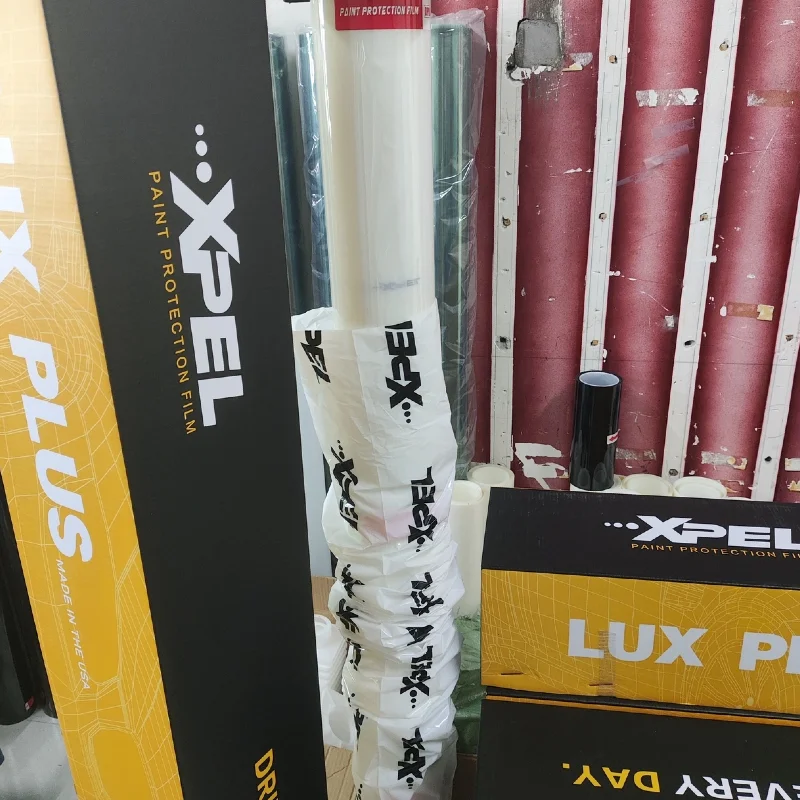 

Защитная пленка XPEL LUX PLUS PPF TPU для автомобиля: ультрапрозрачная, глянцевая, самовосстанавливающаяся, с защитой от царапин и УФ-излучения