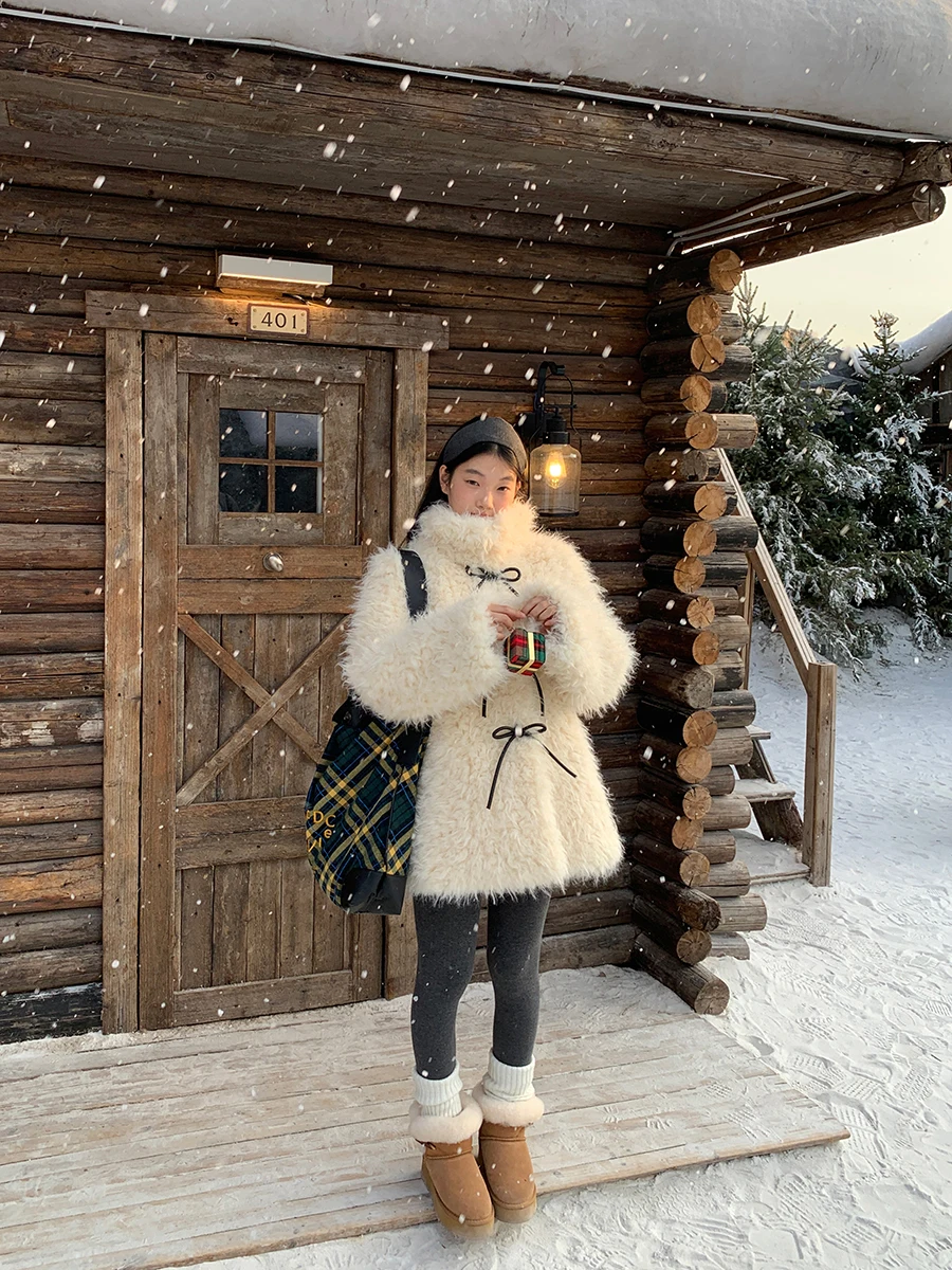 

Red Celebri Studio Women's Fur Jaet Autumn Winter New Arrival Trendy Cotton Coat Super Cute Cotton Clothing Commute Sle