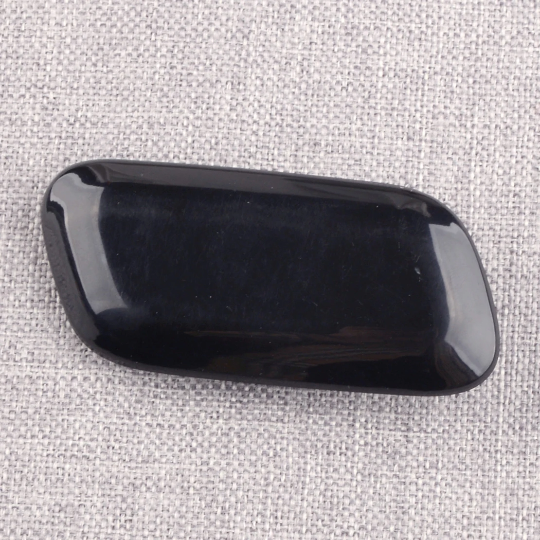 

85044-47010 Крышка сопла омывателя передней правой фары, подходит для Toyota Prius XW30 2009 2010 2011, черный