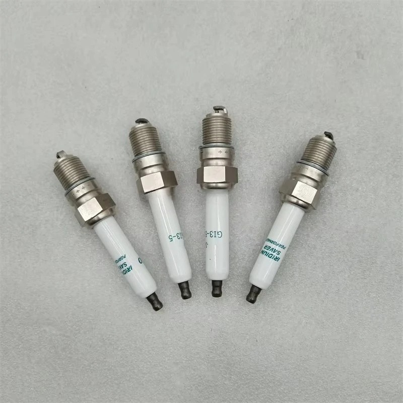 High Quality Spark Plug Natural Gas Spark Plug for the 067800-8440 Small Engines Engine Ignition Parts