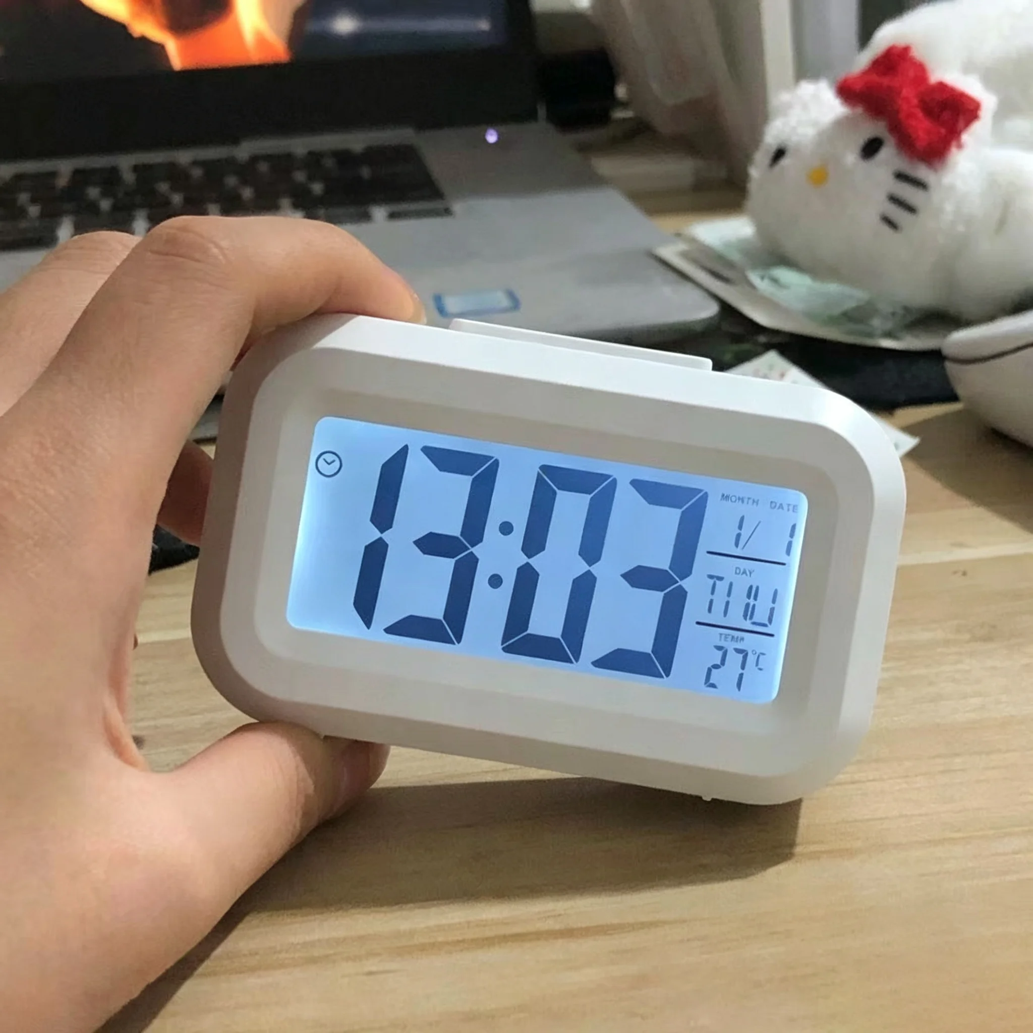 Student Bedside Digital LED Ba - Modern Electronics Gadgets 评论和价格