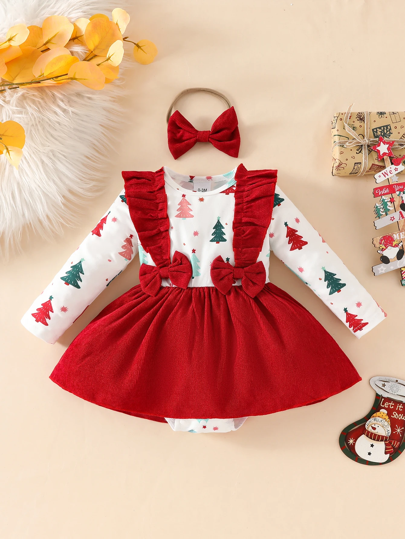 Baby Girl Cute Christmas Atmosphere Cartoon Suspender Skirt Fake Two-Piece Casual Holiday Style One-Piece Briefs and Headscarf, Suitable for 0-18