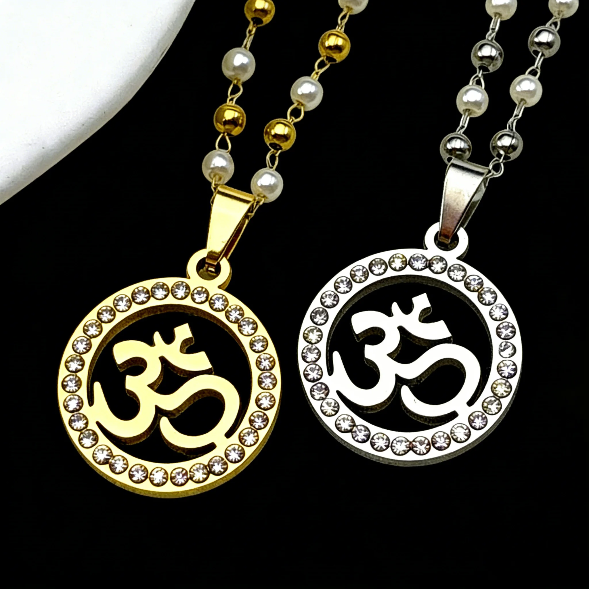 

Hindu Symbols Rune OM Pendant Necklace For Women Men Rhinestone Stainless Steel Gold Color Faith Chains Jewelry Accessory