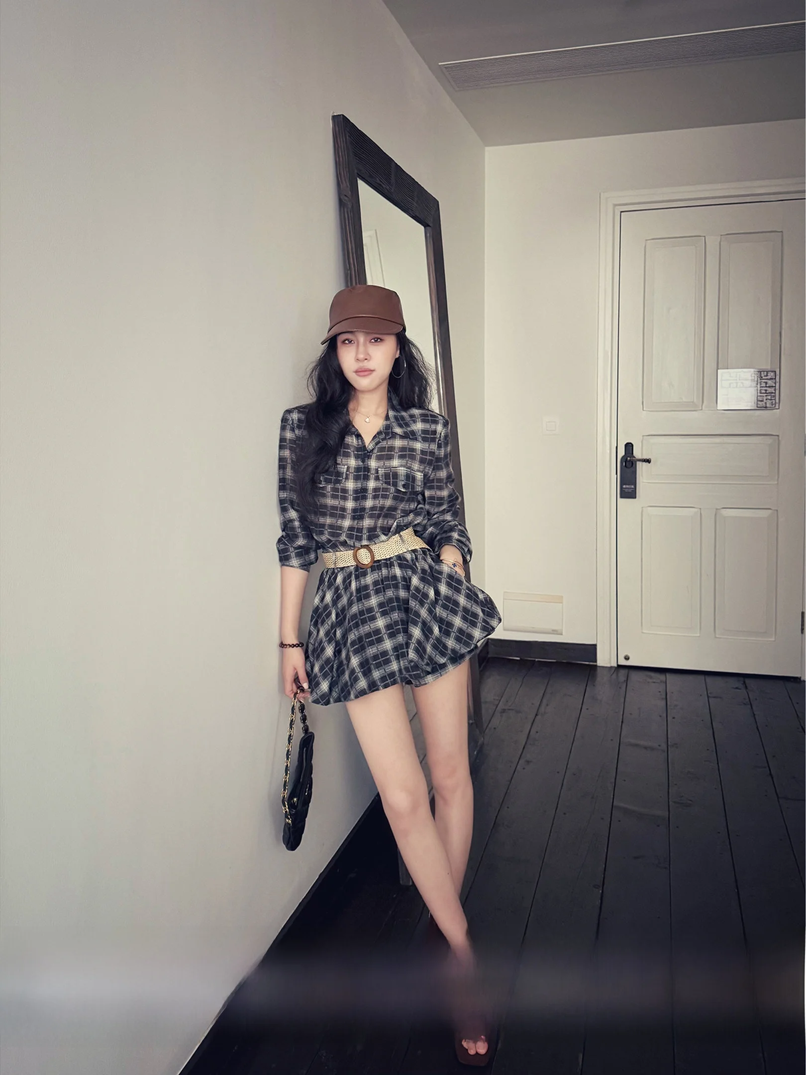 

Millennium Retro Plaid Fashion High Intelligence Linseed Texture Dress Zhang a Xing Casual Style Long Sleeve Loose Fit Dress