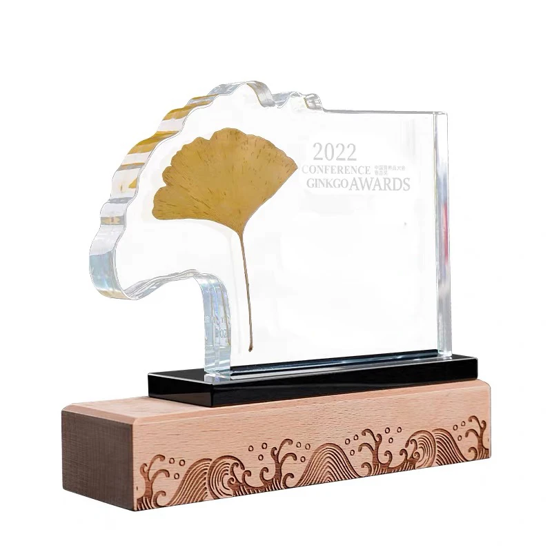 Customized High-End Crystal Trophy, Souvenirs For Annual Meeting, Embossed Leaves Ginkgo Award, Wooden Base Home Decoration, 1Pc