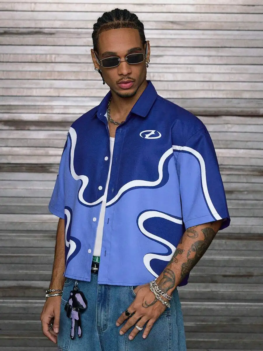 

Men's Loose Fit Short Sleeve Shirt with Abstract Wave Print