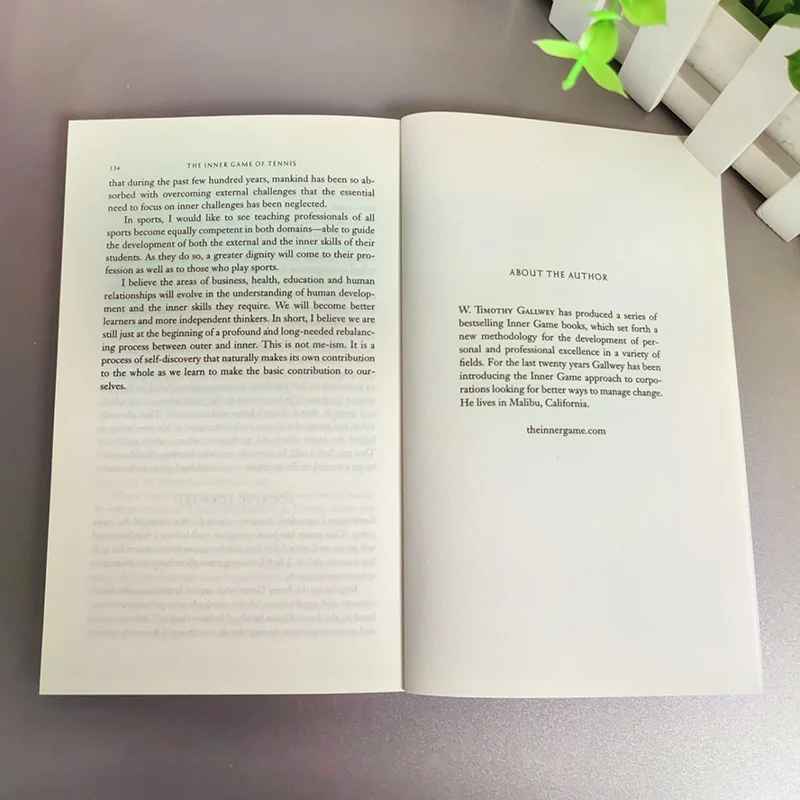 Чудотворная сила физического и психического единства Внутренняя игра тенниса Английская версия Английские книги Libros Liros