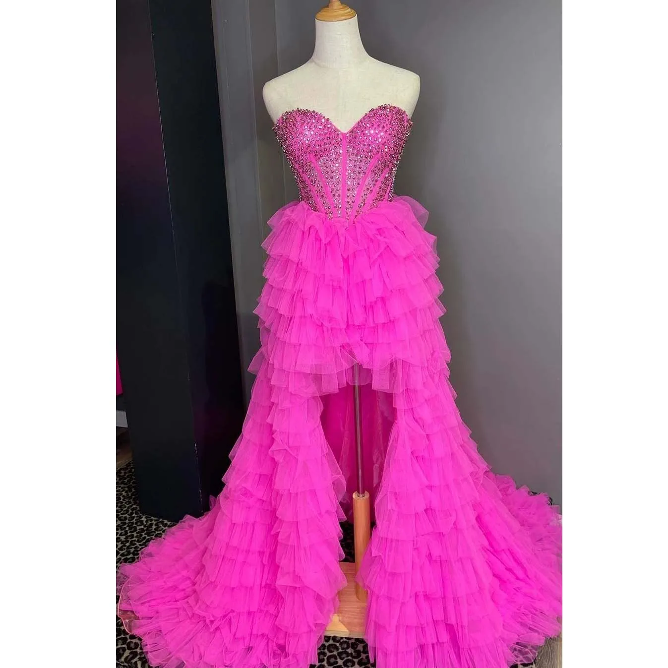 Real Image Fuchsia Fluffy Tiered High Low Tulle Prom Gowns Shiny Crystal Beaded Formal Party Dress Lace Up Maxi Dress Women