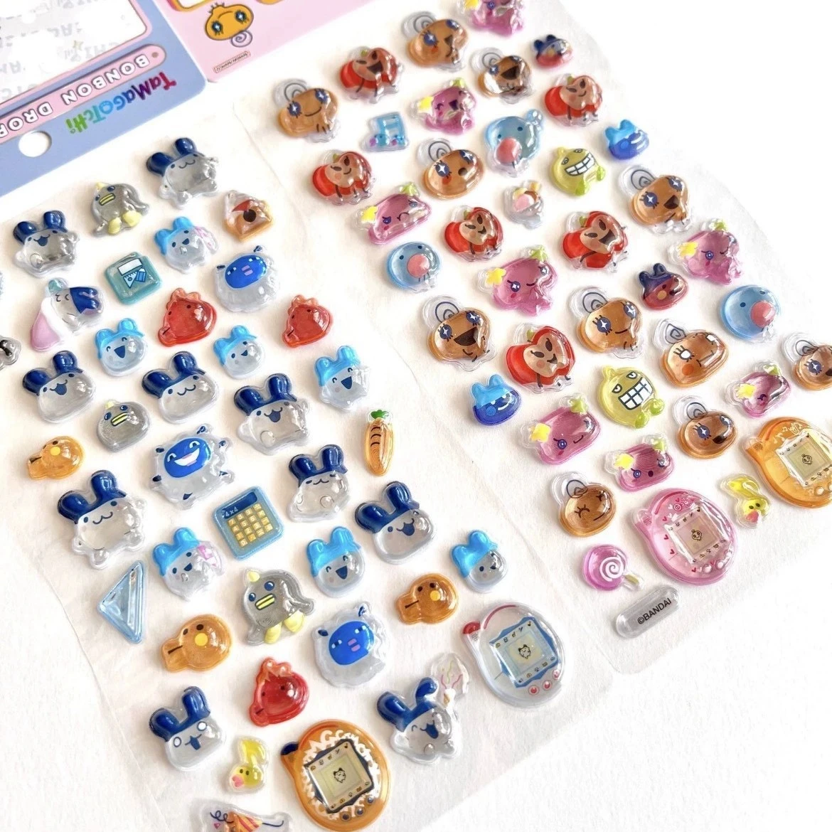 Naklejki Kawaii Tamagotchi 3D Relief Cartoon Peripheral Etui na Telefon Aparat Fotograficzny Przezroczysta Naklejka Materiały do Rękodzieła Prezent dla Przyjaciela