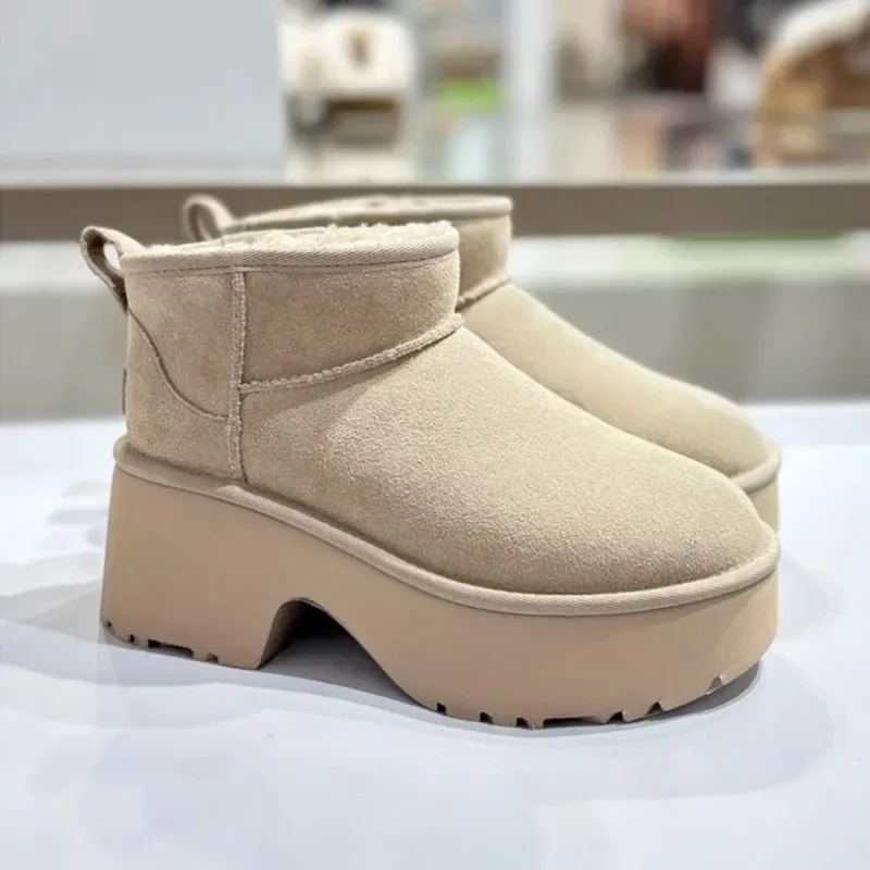 Chaussures pour femmes Semelle épaisse Nouvelle Robe D'hiver Casual Mode Talons Hauts Dame De Luxe Courte Fourrure Confort Bottes De Neige Femmes Sneakers