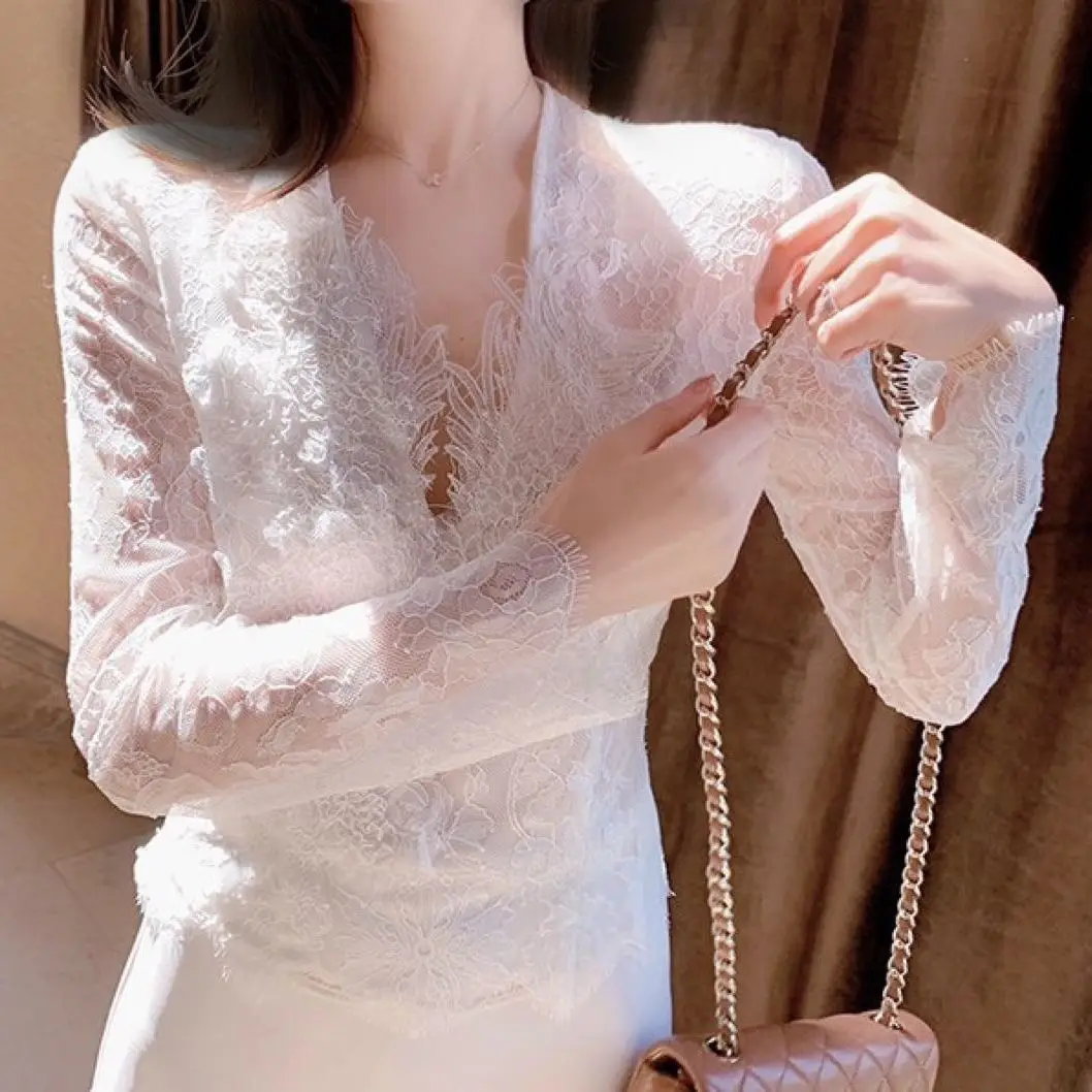 Seksowny, dekolt w szpic, przemysł ciężki, łączony koronkowy sweter damski, nowy temperament, wszechstronny top z długim rękawem