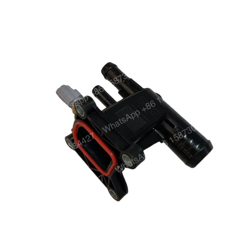 LR038758 LR025564 Engine Cooling Thermostat Interface Water Outlet Connector For LR2  2.0L 2.3L original