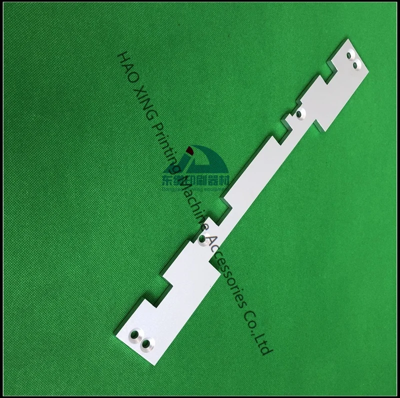 

1 Piece Insulator Support Offset Printing Machine Spare Parts Low Voltage Holder for Mitsubishi Printing Machinery Spare Parts