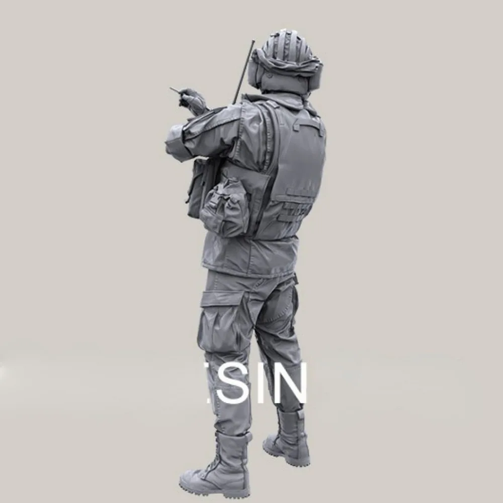 1:35 Die-cast Resin gift Model Assembly Kit Soldier Model US Military Russian Special Forces Scene Unpainted (1 Person)