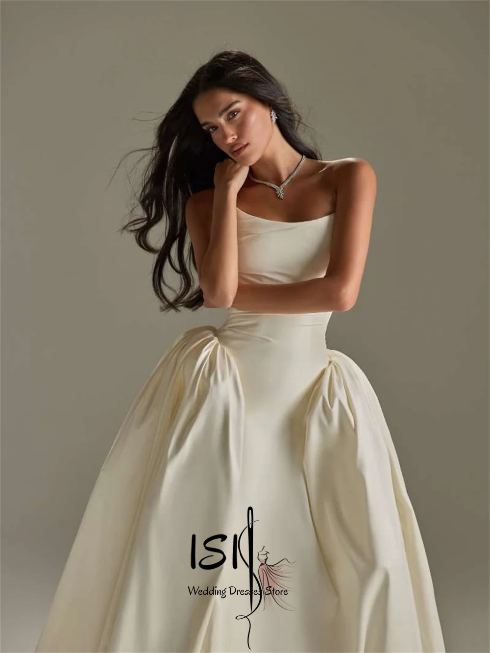 ISI Charmantes trägerloses Brautkleid aus Satin, A-Linie, plissiert, bodenlang, Korsett-Brautkleid für Damen, maßgeschneidert, Vestidos De Novia