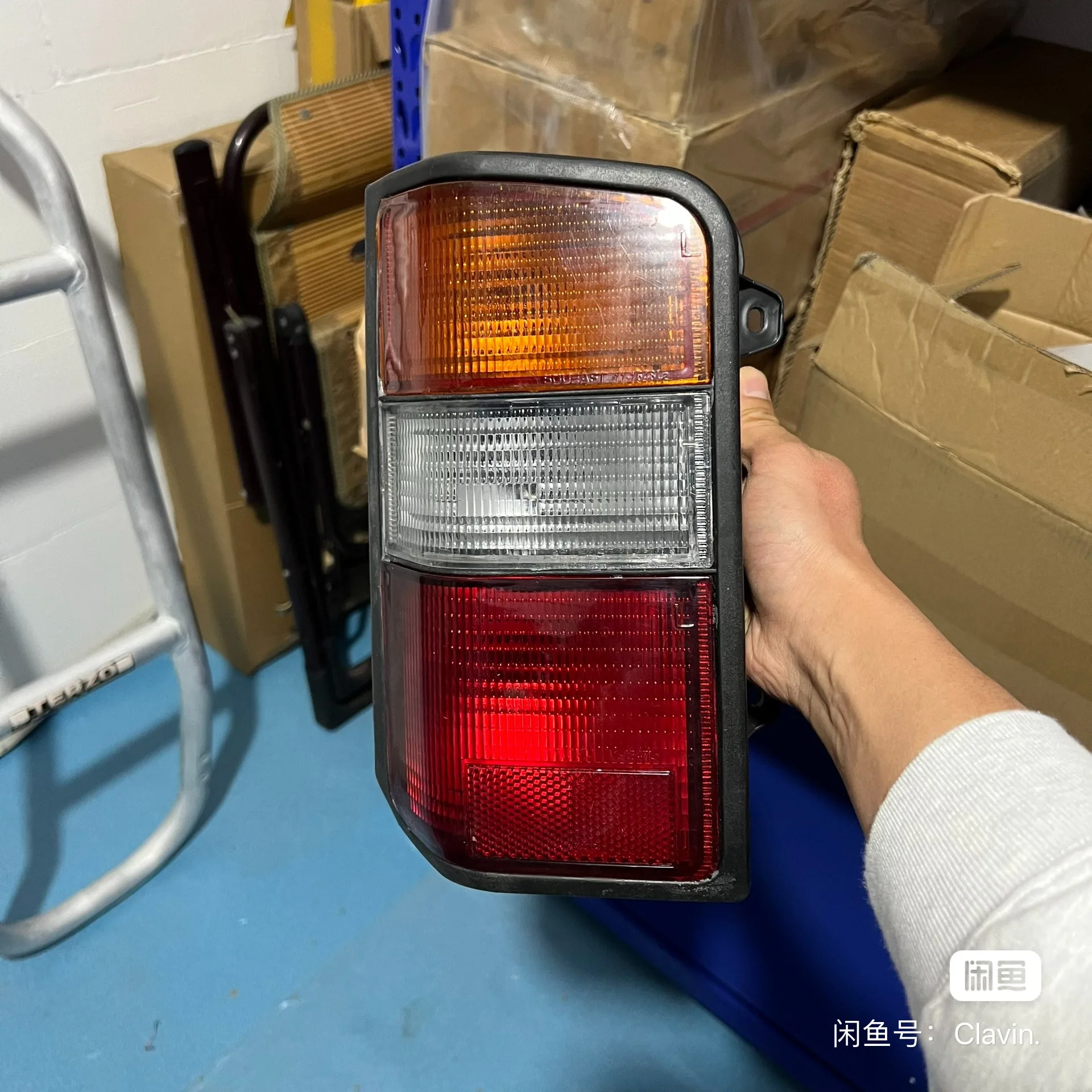 Car Taillight Tail lamp for Mitsubishi DELICA L300 rear lights