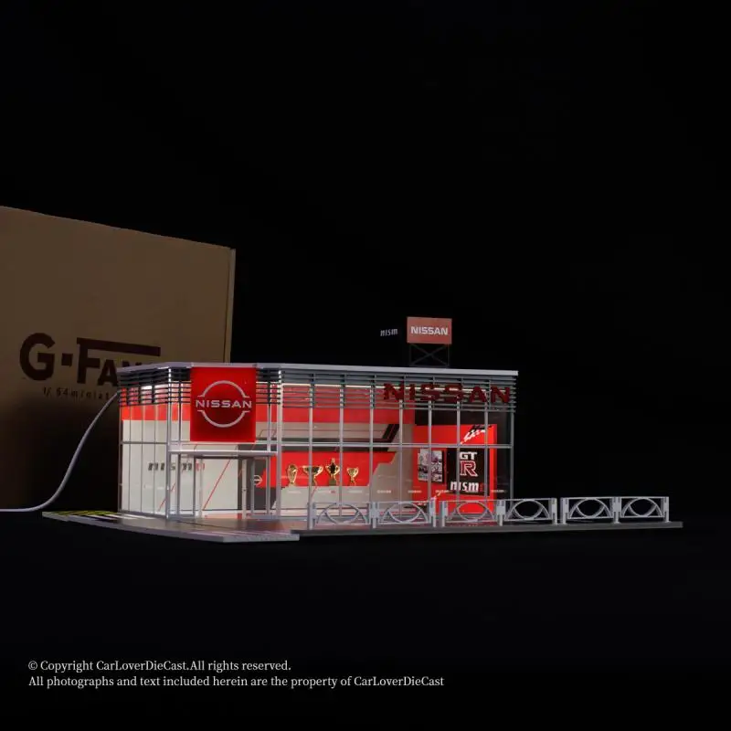 G-Fans 1:64 Nissan Trophy garage shell scene model