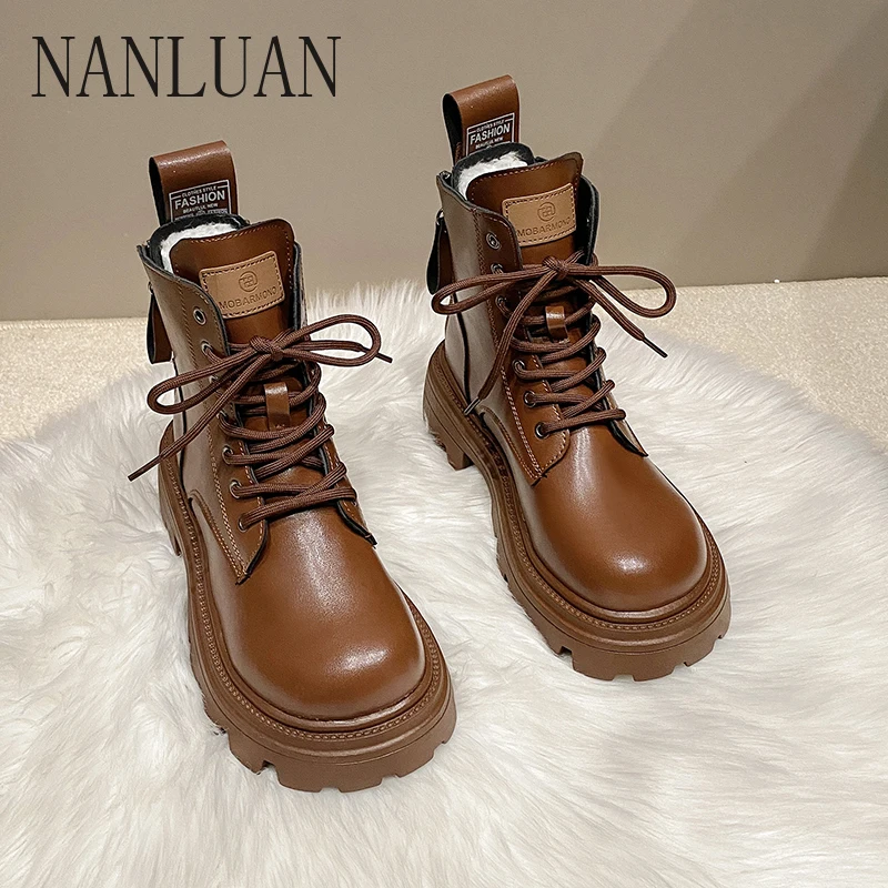 

2024 Boutique Winter Classic Women's Boots New Solid Color High-top Women's Shoes Comfortable Thick Sole Cotton Warm Snow Boots