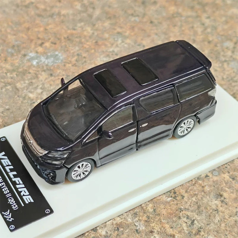 BBS 1:64 2013 Willfa automóvil aleación modelo ornamento niñera coche coche de negocios escena decorar