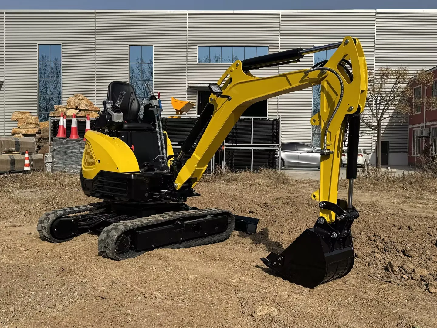 รถขุดขนาดเล็ก 2.0 ตัน รุ่นที่ดีที่สุด รถขุดขนาดเล็ก ราคาถูก พร้อมบุ้งกี๋ขาย