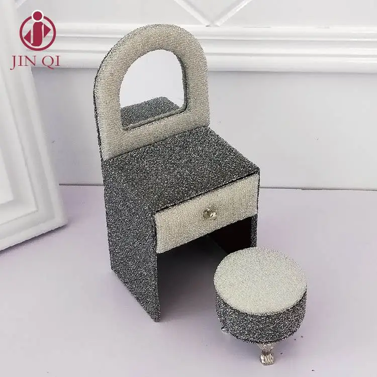 

Jin, sofa ring earrings necklace jewelry boxes diamond jewelry box placed props