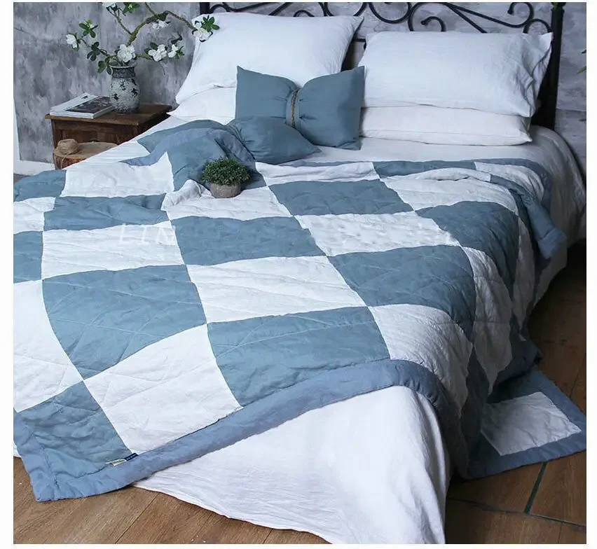 100% Linen Luxury Square Two tone Embroidery Cotton Quilting Bedspread Quilt For Hotel Home