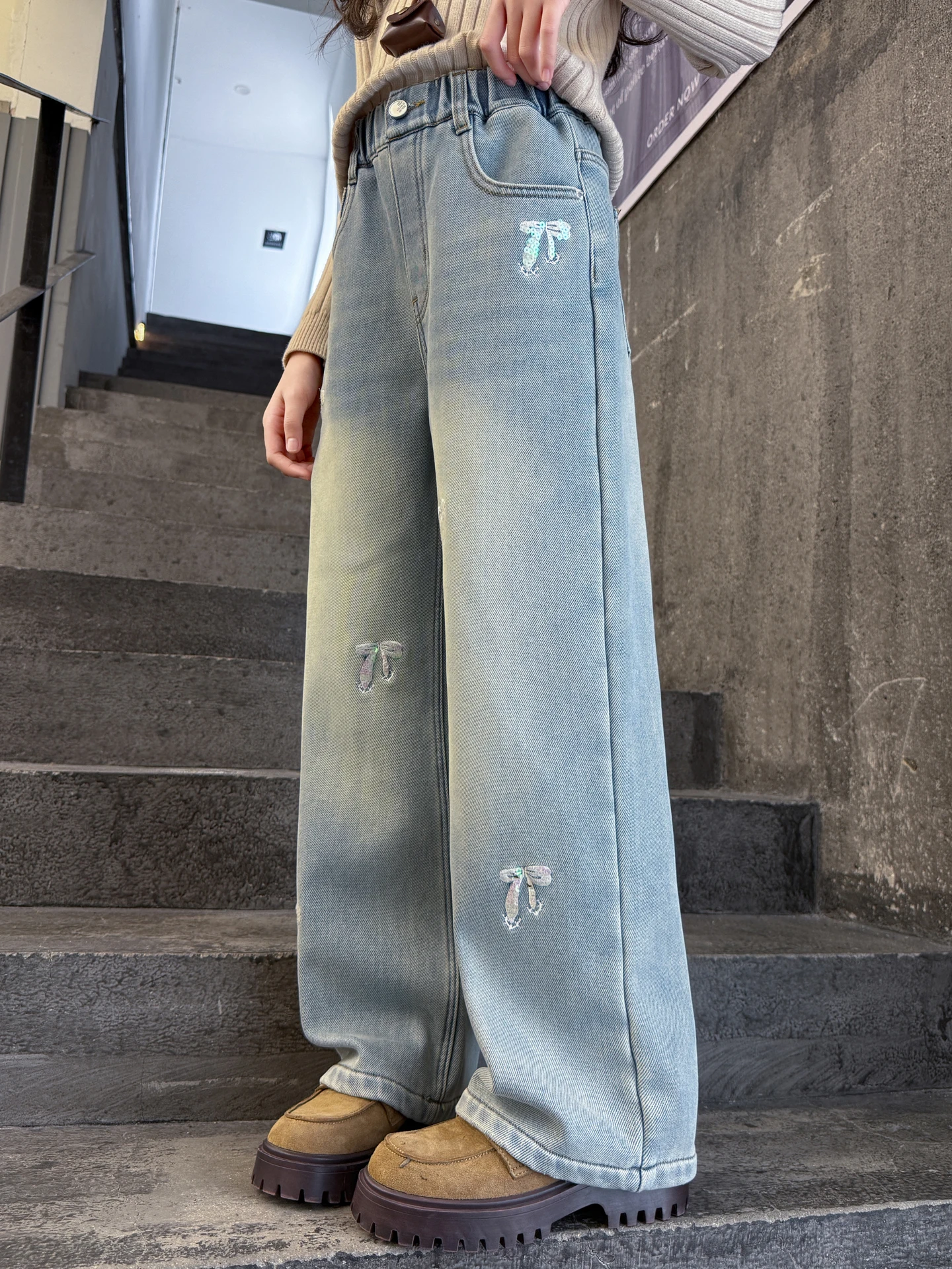 

Spring Faion Girls Jeans Casual Wide Leg Pants Korean Sle Outdoor Wear Comfortable Straight Cut Elastic Waist Trousers
