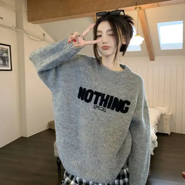 Korean Style Loose Personalized Design Letter Knitted Sweater Women Autumn Winter Y2K New Round Neck Lazy Style Long-sleeved Top