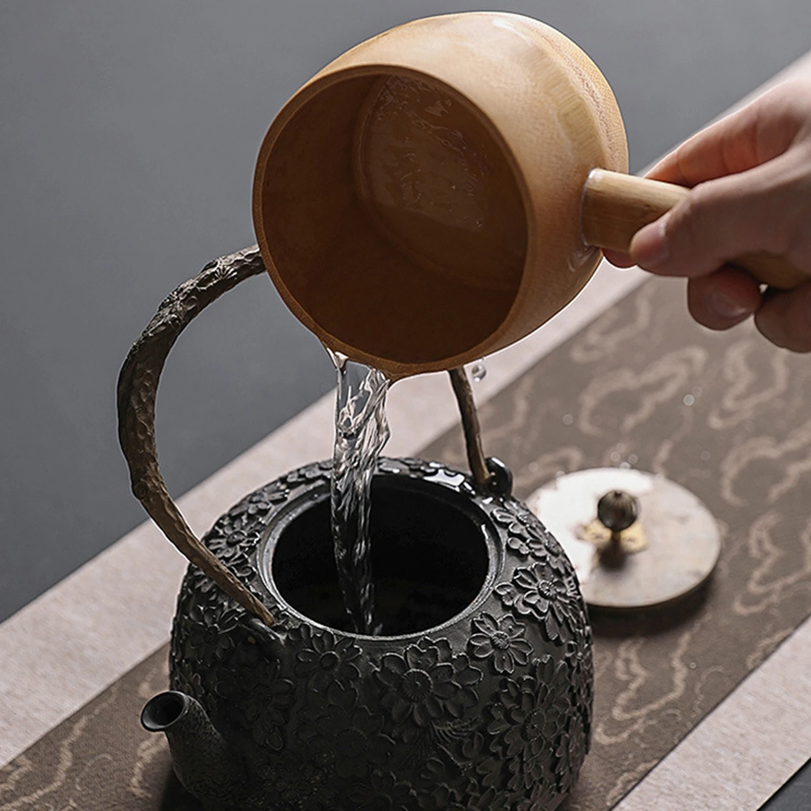 

Bamboo Water Ladle Long Handle Comfortable Grip Multipurpose Water Scoop for Tea Soup Indoor Outdoor Use Japanese