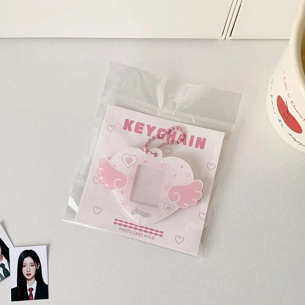 With Keychain Mini Photocard Holder Love Heart Wing Pendant Acrylic Card Cover Idol Card Display Protector Hanging Decoration