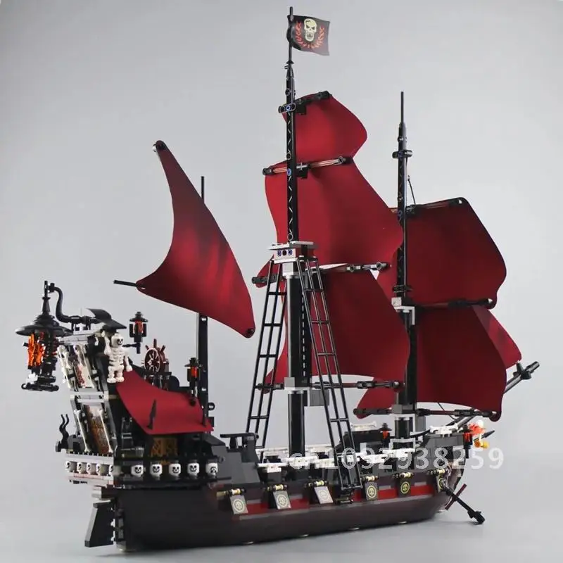 Pirates The Black Pearl Ship Queen Anne's Revenge And Building Block Kids Fit Gifts 4184 Model Assemble Toys MOC 4195 Set Bricks